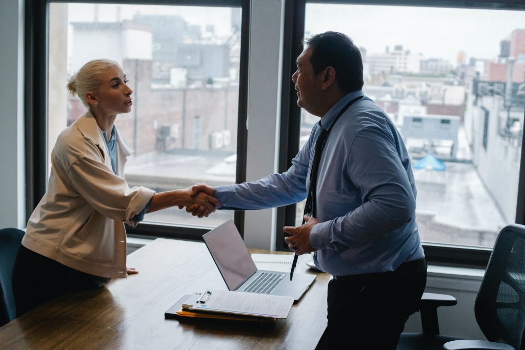 how to counteroffer salary | colla.team